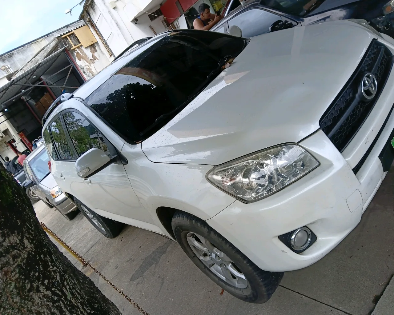 Toyota Rav4 2.4 4X2 16V GASOLINA 4P AUTOMÁTICO 2011