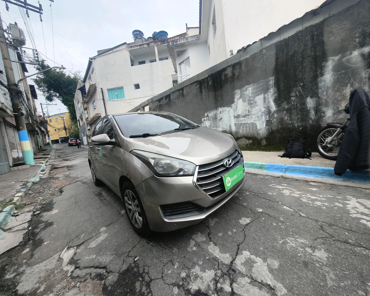 Hyundai Hb20S HB20S Comfort Plus 1.0 TB Flex 12V Mec. 2017